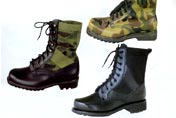 Zapatos militares.